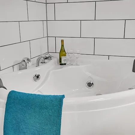펜션 Three-bedroom Holiday In Hals